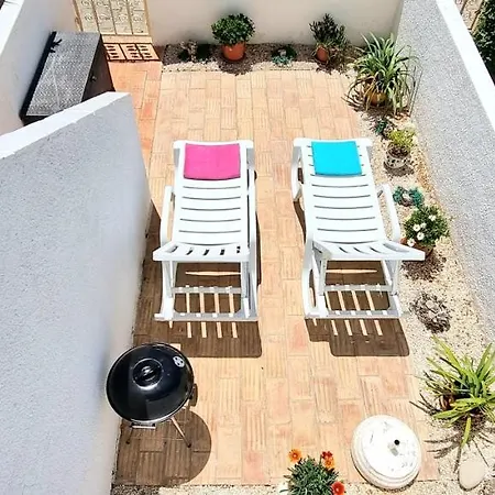 Modern ✬waterside Gardens Luz